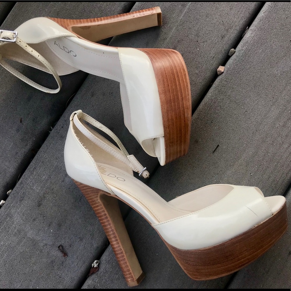 Aldo White Platform Heels Size 7